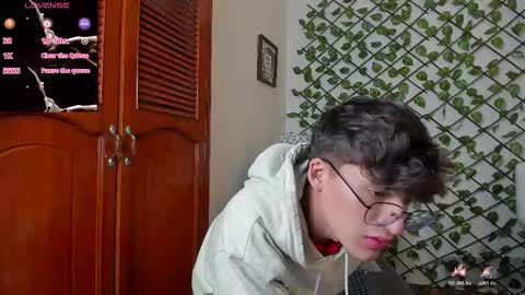 Neon online show from 12-02-25, 11:15