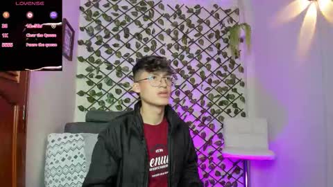 Neon online show from 01-06-26, 01:04