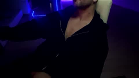 bello477192 online show from 04-12-26, 08:47