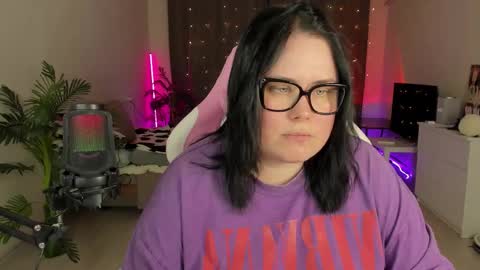 LinaBoo online show from 10-10-25, 05:45