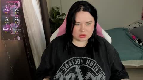 LinaBoo online show from 12-05-25, 05:27