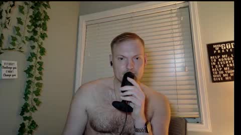 Snapshot of ben_dover10 chatting on 02-13-25, 10:55 Ben online show from 02-13-25, 10:55