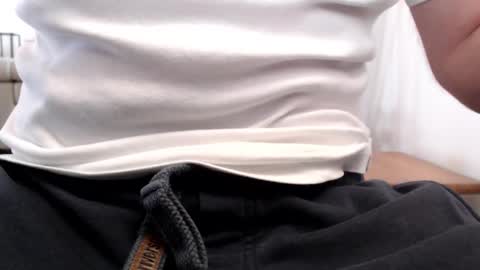 Snapshot of bencobra chatting on 09-15-25, 06:57 bencobra online show from 09-15-25, 06:57