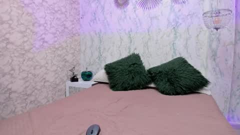 YANNIE online show from 10-06-25, 10:18