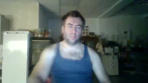 Snapshot of bengi1984 chatting on 02-21-25, 01:44 Robert 1984 online show from 02-21-25, 01:44
