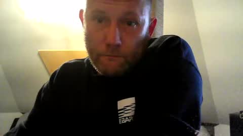 benizio online show from 02-25-25, 04:00