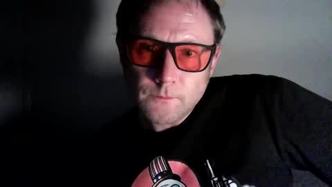 benizio online show from 09-24-25, 01:53