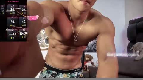 benjamincooperk online show from 10-31-25, 07:53