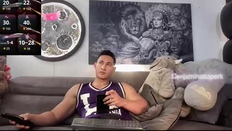 Snapshot of benjamincooperk1 chatting on 11-25-25, 06:46 benjamincooperk online show from 11-25-25, 06:46