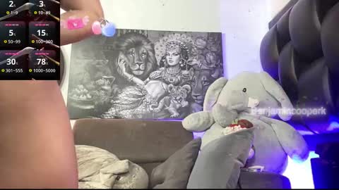 Snapshot of benjamincooperk1 chatting on 11-29-25, 03:31 benjamincooperk online show from 11-29-25, 03:31