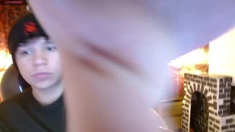 BENJAMIN online show from 12-23-24, 10:44
