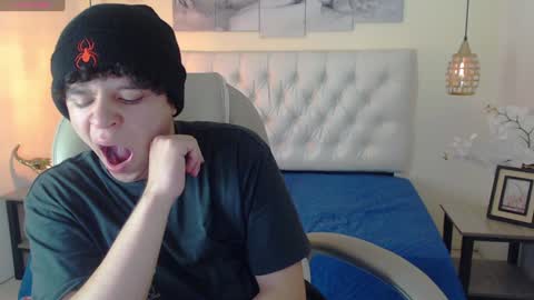 BENJAMIN online show from 01-31-25, 01:01