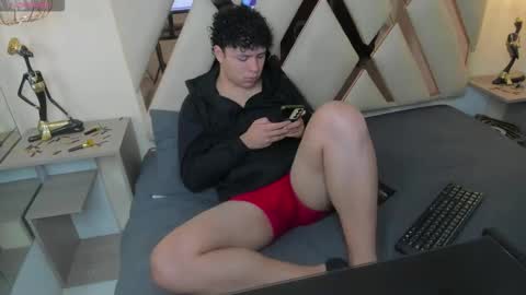 BENJAMIN online show from 10-24-25, 09:11