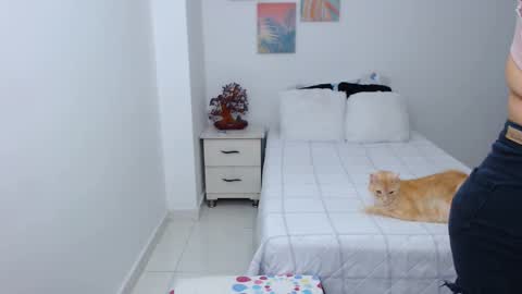 Snapshot of benny_austin chatting on 12-30-24, 07:11 benny online show from 12-30-24, 07:11