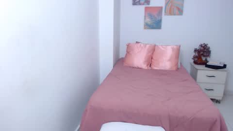 Snapshot of benny_austin chatting on 10-29-25, 02:41 benny online show from 10-29-25, 02:41