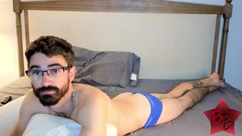 benny_boy95 online show from 09-16-25, 01:39