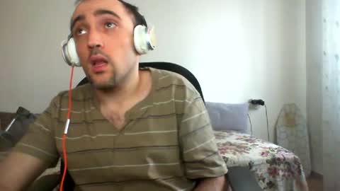 bentish online show from 12-21-24, 12:06