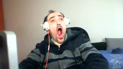 bentish online show from 02-07-25, 02:15