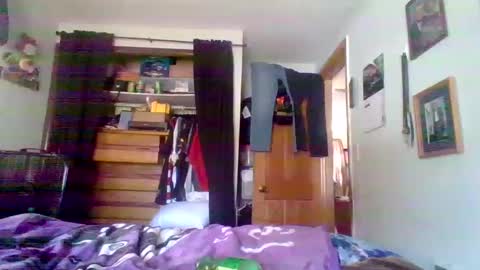 Snapshot of bergeeric1970 chatting on 09-23-25, 06:55 bergeeric1970 online show from 09-23-25, 06:55