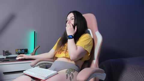 BeriesNiks online show from 02-15-25, 01:27