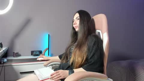 BeriesNiks online show from 09-30-25, 05:07