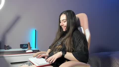 BeriesNiks online show from 10-30-25, 06:52