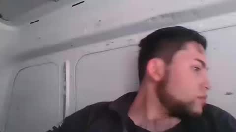 Snapshot of bermos_cs chatting on 10-20-25, 03:12 AXEL NIELS online show from 10-20-25, 03:12