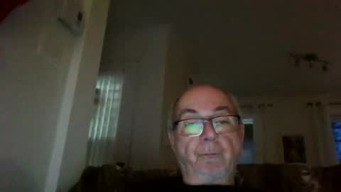 bernard1102 online show from 12-20-24, 12:05