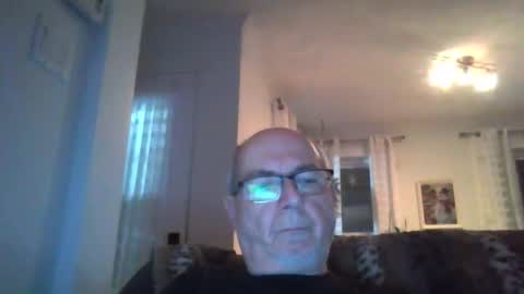 bernard1102 online show from 01-13-25, 11:41