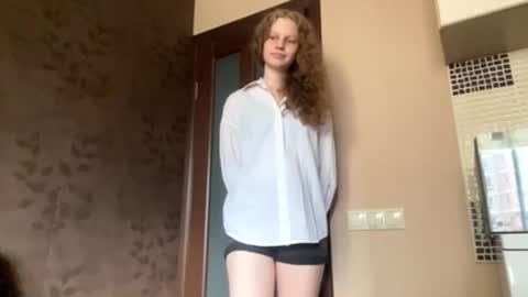 Sophia online show from 09-20-25, 12:06