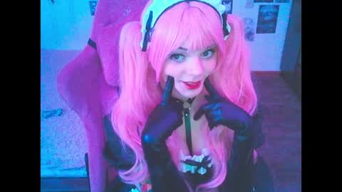 BerrieKitten online show from 04-15-26, 07:10