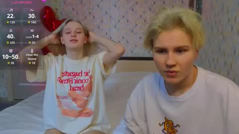 Snapshot of berry_assortment chatting on 02-09-26, 10:52 Your sweet Tara and Eva online show from 02-09-26, 10:52