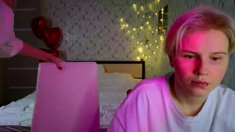 Snapshot of berry_assortment chatting on 02-09-26, 10:58 Your sweet Tara and Eva online show from 02-09-26, 10:58