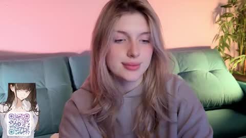 Danny and Kira online show from 10-11-25, 08:40