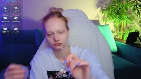 Danny and Kira online show from 11-10-25, 02:32