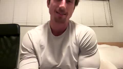 Bestcoast3579 online show from 03-06-25, 07:47