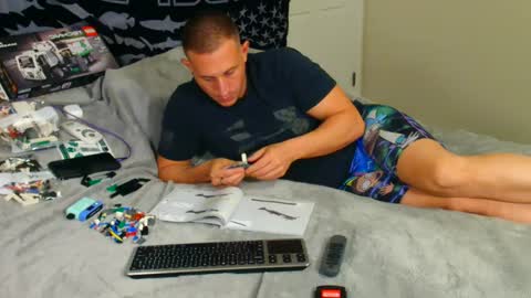 twitter zack1fisher online show from 02-05-25, 03:23