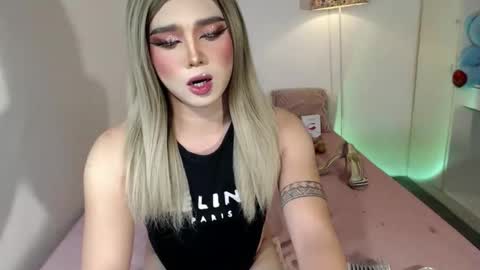 bestgirljulia online show from 10-26-25, 12:16