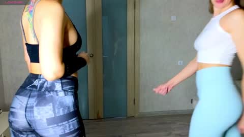 Hellen and Natali online show from 01-20-25, 02:11