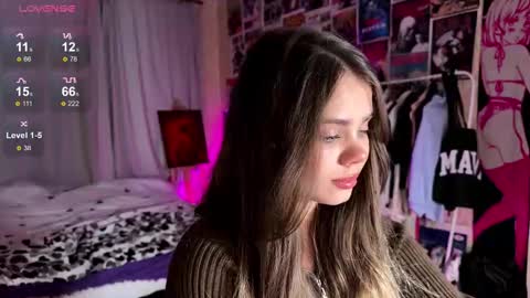 Emily  Stream every day  online show from 09-12-25, 04:40