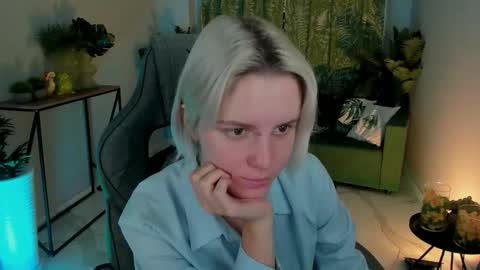 Bethany online show from 10-15-25, 02:33