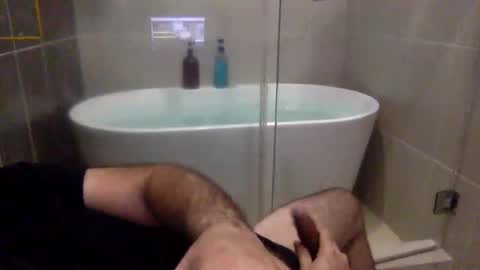 Snapshot of betoooox chatting on 11-02-25, 10:23 Virtual Gentleman online show from 11-02-25, 10:23