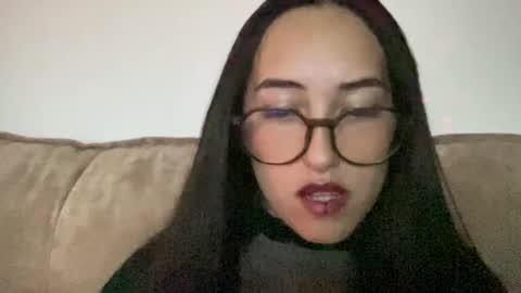 Snapshot of betsabe_butlers_ chatting on 09-17-25, 01:29 Automatic Espresso Coffee Maker50000tkns left online show from 09-17-25, 01:29