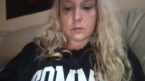 that one bitch3 online show from 02-02-25, 12:09