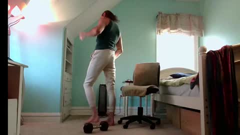 Snapshot of betterwithu2 chatting on 01-04-25, 09:31 betterwithu2 online show from 01-04-25, 09:31