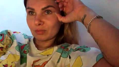 betty199175798 online show from 10-23-25, 10:08