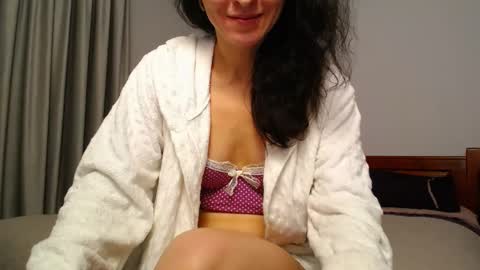 betty_sw online show from 12-27-24, 03:59