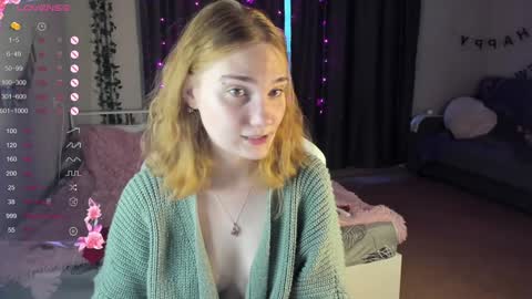 Dory make me happier online show from 12-26-24, 04:10