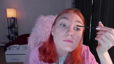 Dory make me happier online show from 12-23-25, 03:48