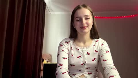 Emily  Stream every day  online show from 04-10-26, 04:06